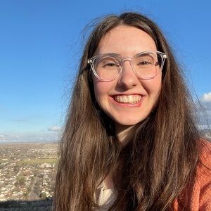 Meet your Posher, Natalie